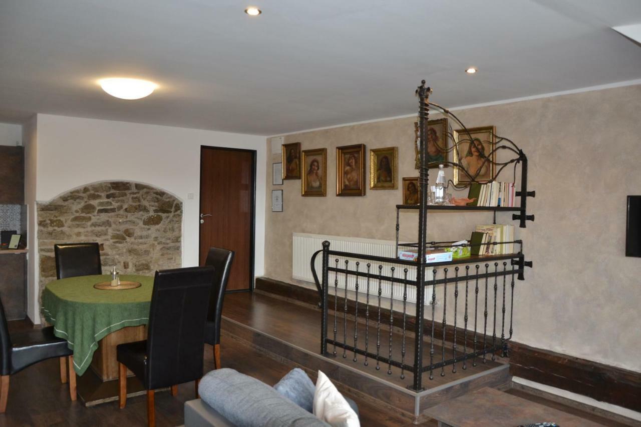 Appartamento U Paluku Chrudim Esterno foto