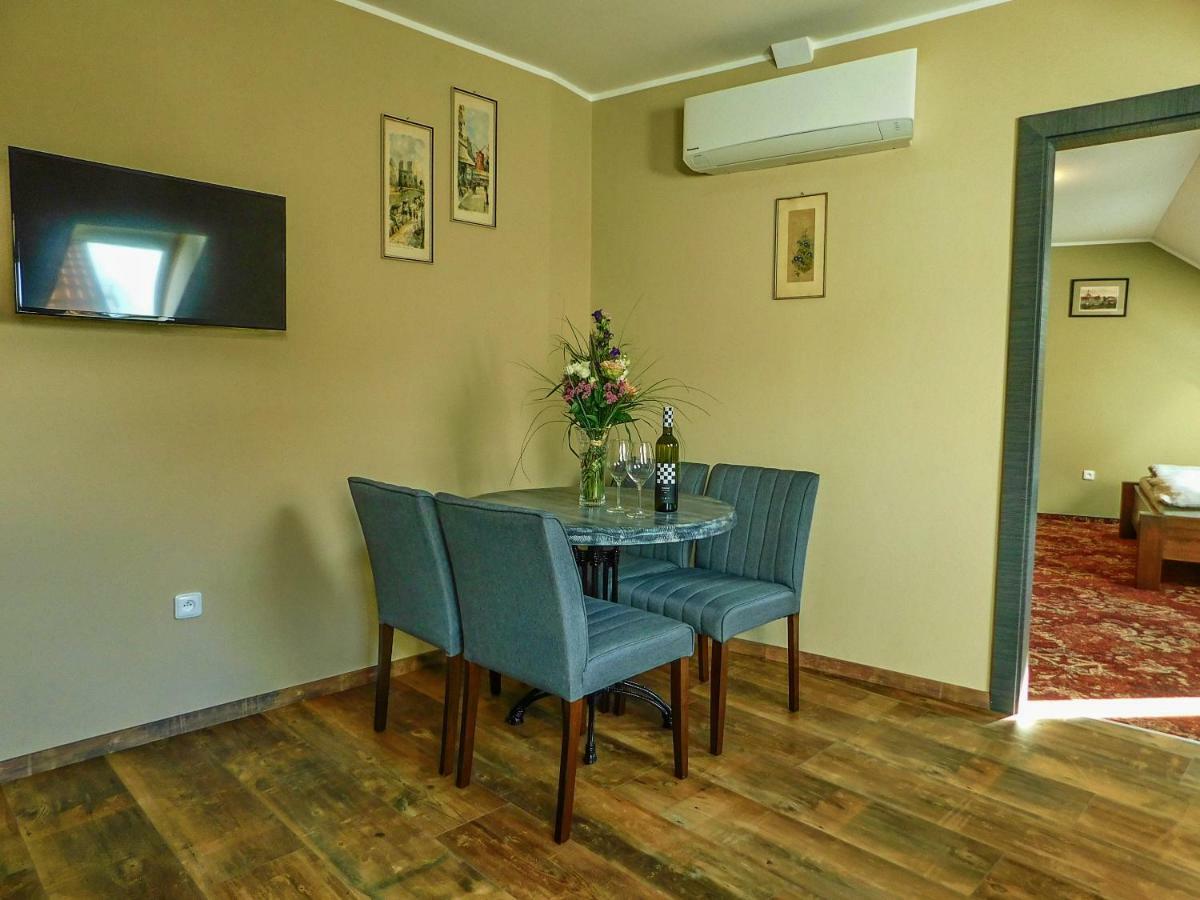 Appartamento U Paluku Chrudim Esterno foto