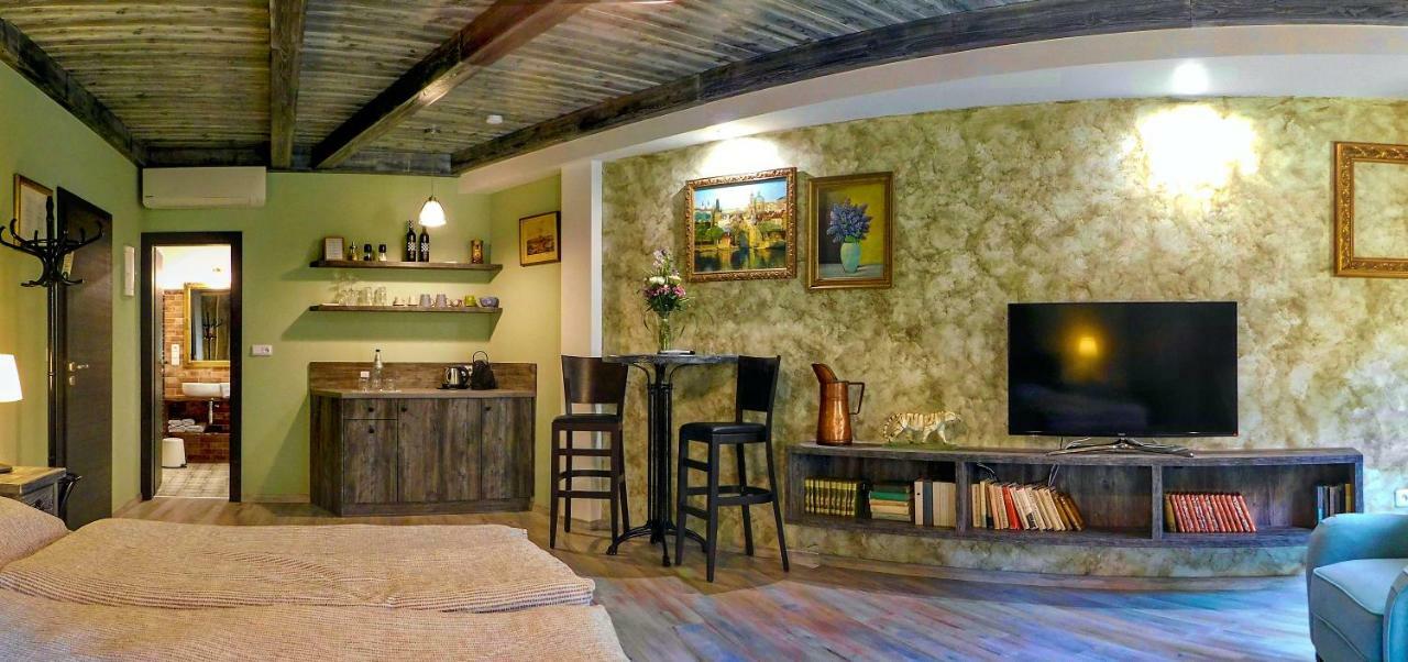 Appartamento U Paluku Chrudim Esterno foto